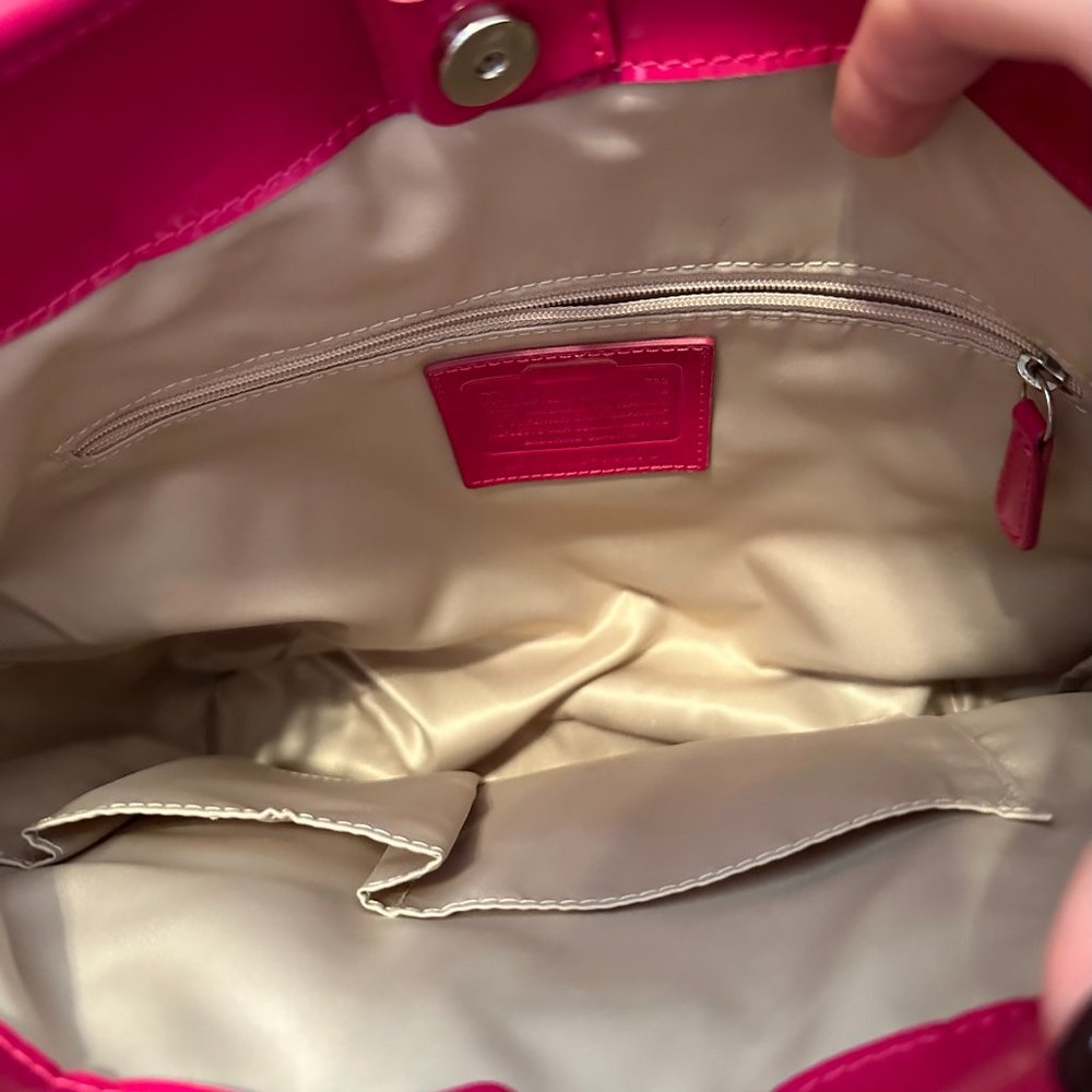 Coach Pink Quilted Shoulder Bag - Picture 4 of 9